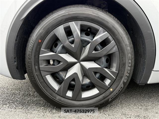 Toyota PRIUS 2024-01 8881597-29