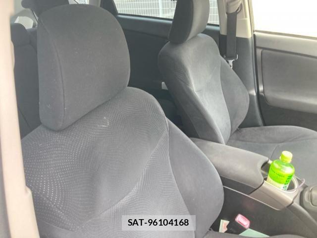 Toyota PRIUS 2012-02 8881670-13