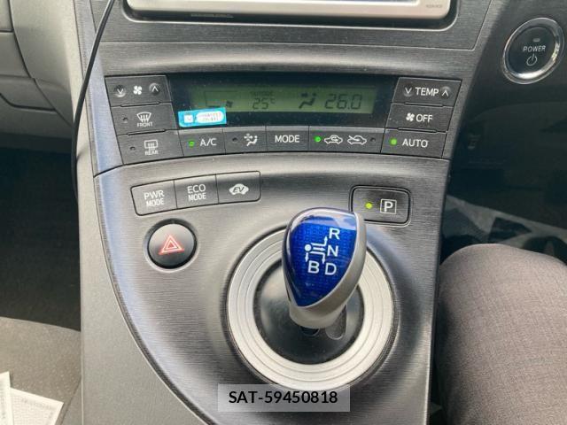 Toyota PRIUS 2009-06 8881674-20