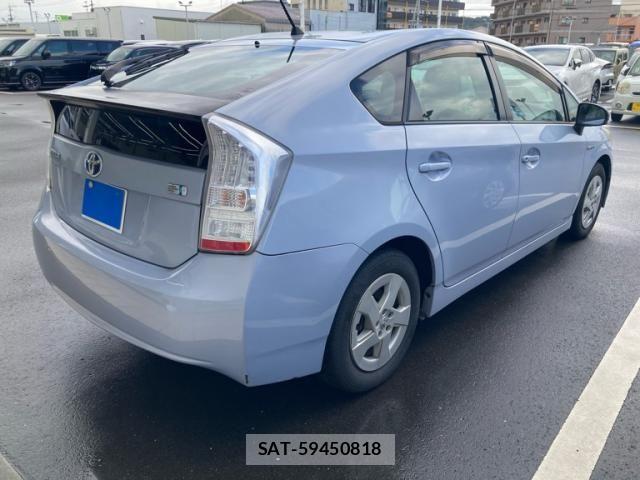 Toyota PRIUS 2009-06 8881674-5