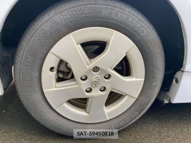Toyota PRIUS 2009-06 8881674-6
