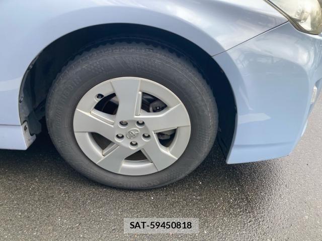Toyota PRIUS 2009-06 8881674-7