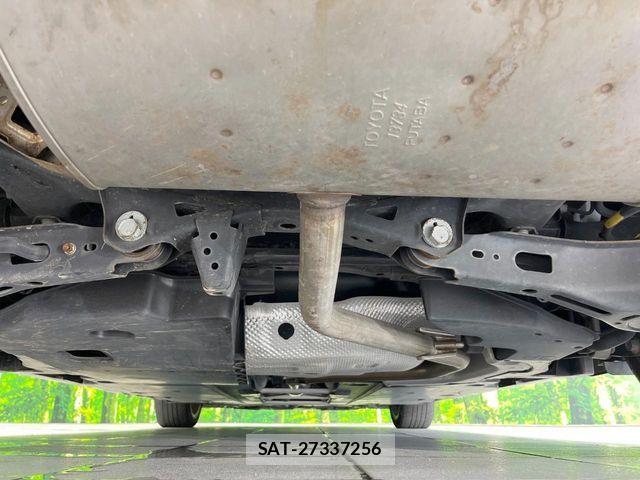 Toyota PRIUS 2016-11 8881611-18