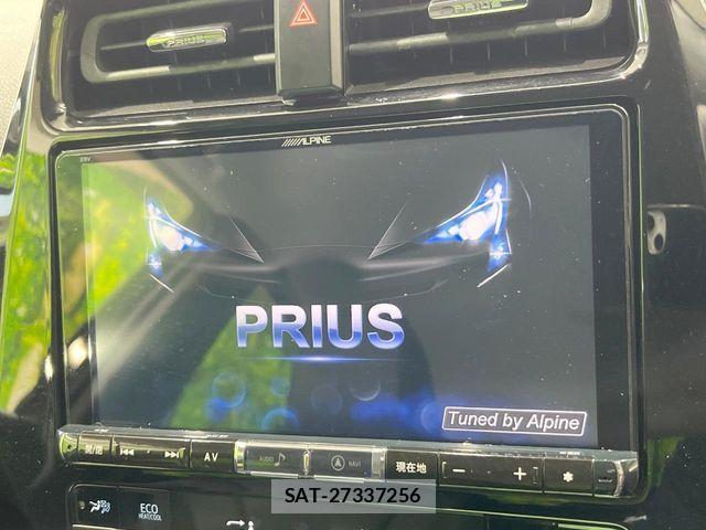 Toyota PRIUS 2016-11 8881611-2