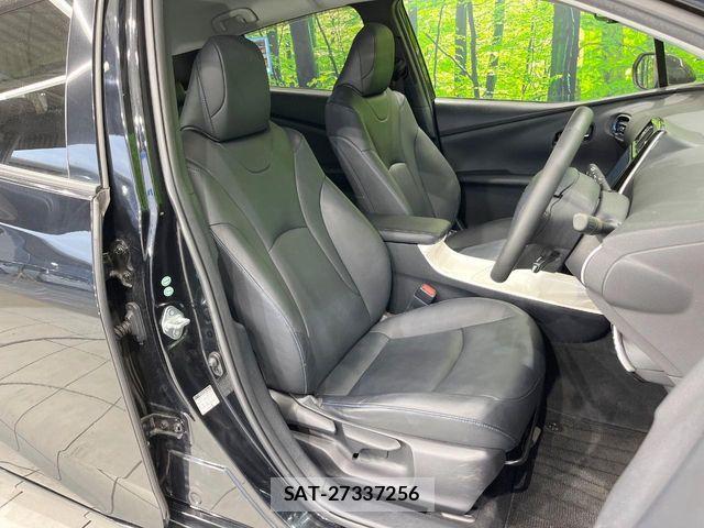 Toyota PRIUS 2016-11 8881611-7