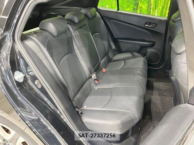 Toyota PRIUS 2016-11 8881611-8