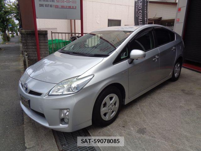 Toyota PRIUS 2009-12 8881656-19
