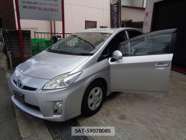 Toyota PRIUS 2009-12 8881656-20