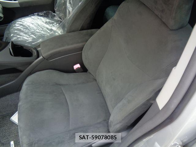 Toyota PRIUS 2009-12 8881656-27