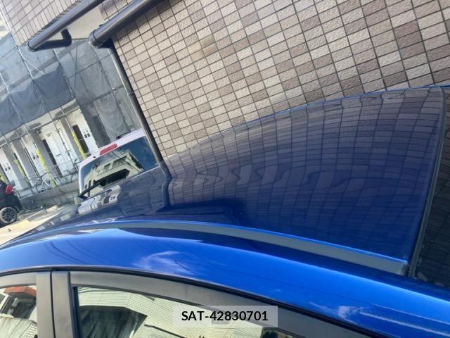 Toyota PRIUS 2009-11 8881671-2
