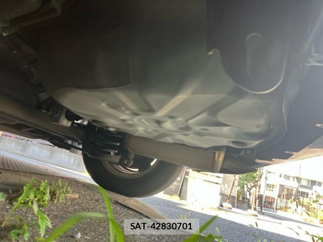 Toyota PRIUS 2009-11 8881671-7