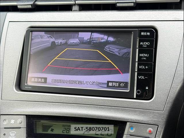 Toyota PRIUS 2015-06 8881643-3