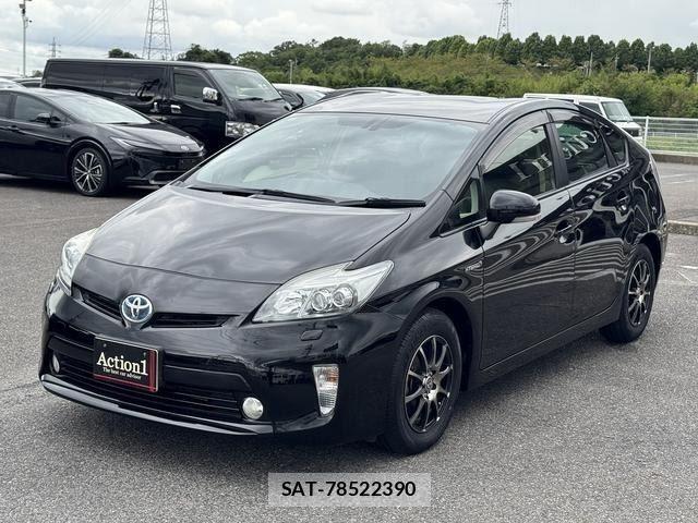 Toyota PRIUS 2014-04 8881648-0