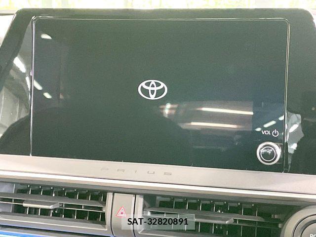 Toyota PRIUS 2023-02 8881594-3