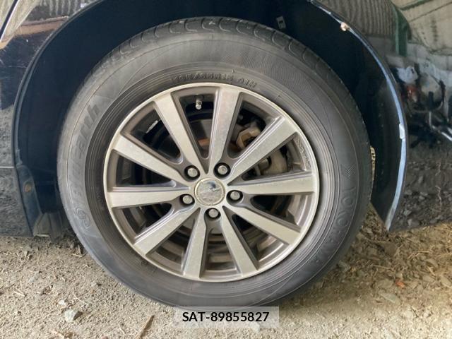 Toyota PRIUS 2014-02 8881669-6