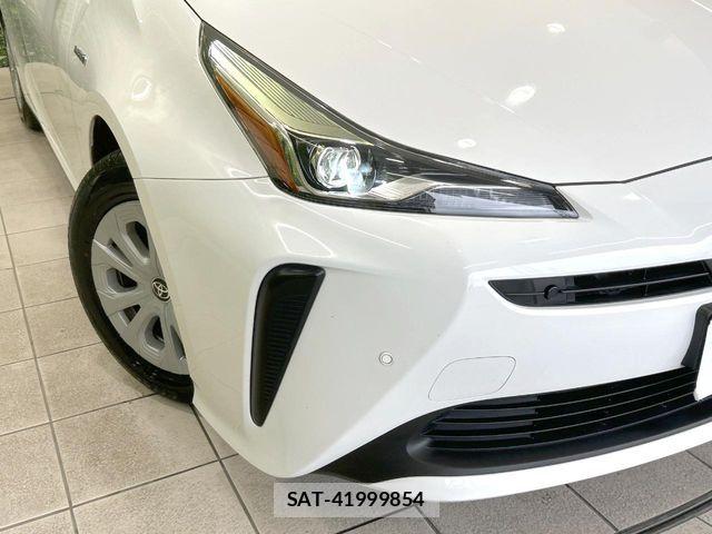 Toyota PRIUS 2019-08 8881615-11