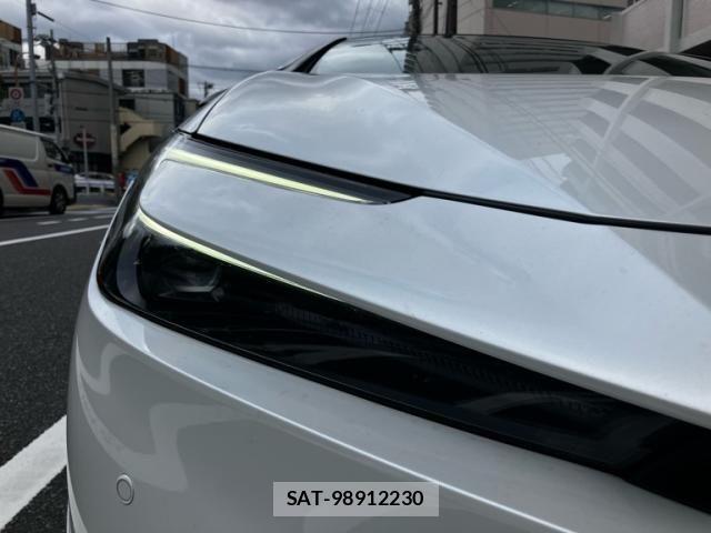 Toyota PRIUS 2025-10 8881583-7