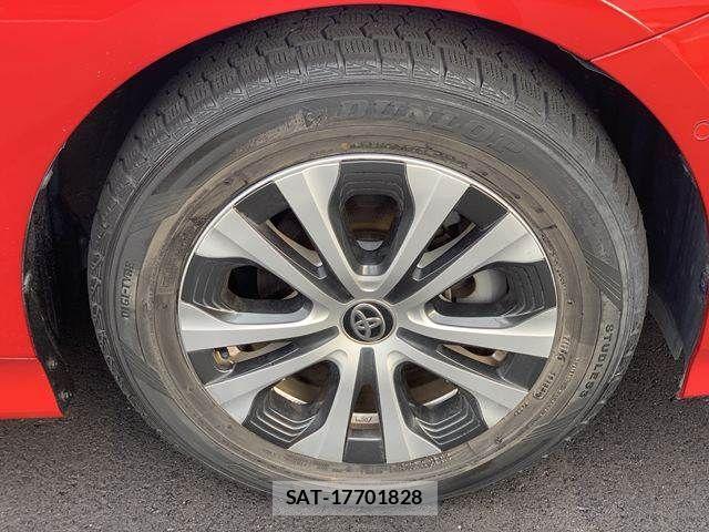 Toyota PRIUS 2019-09 8881617-13