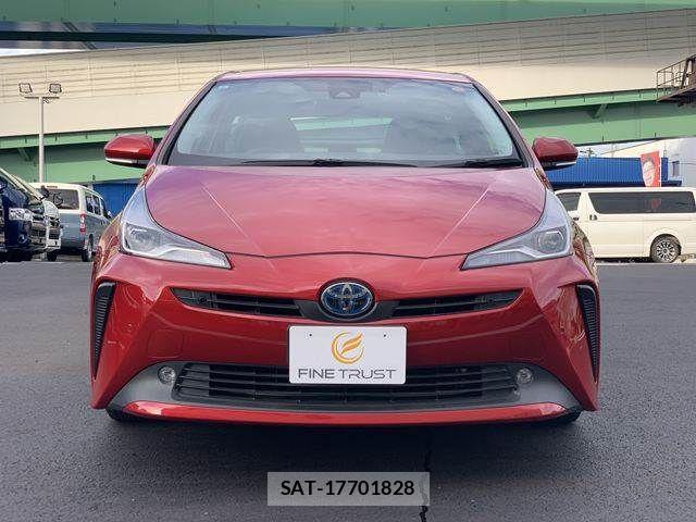 Toyota PRIUS 2019-09 8881617-14