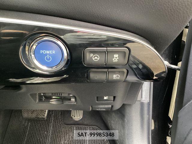 Toyota PRIUS 2018-11 8881641-10