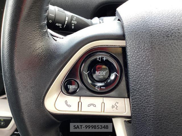 Toyota PRIUS 2018-11 8881641-5