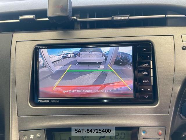 Toyota PRIUS 2013-11 8881672-9