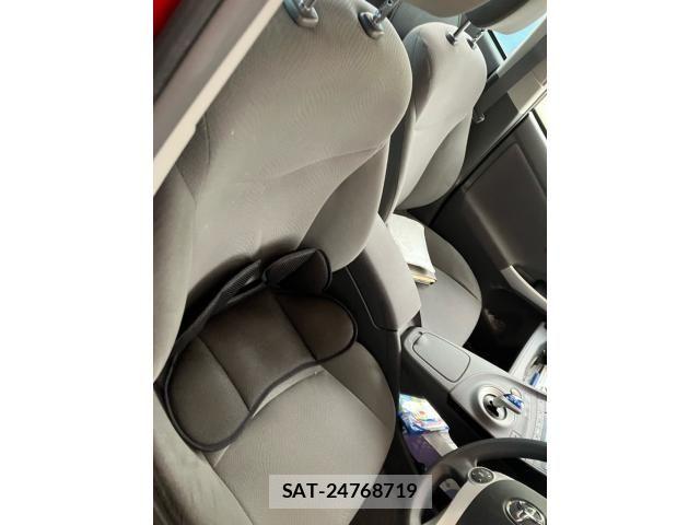 Toyota PRIUS 2010-04 8884209-10