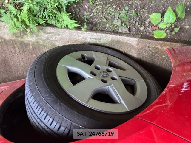 Toyota PRIUS 2010-04 8884209-7