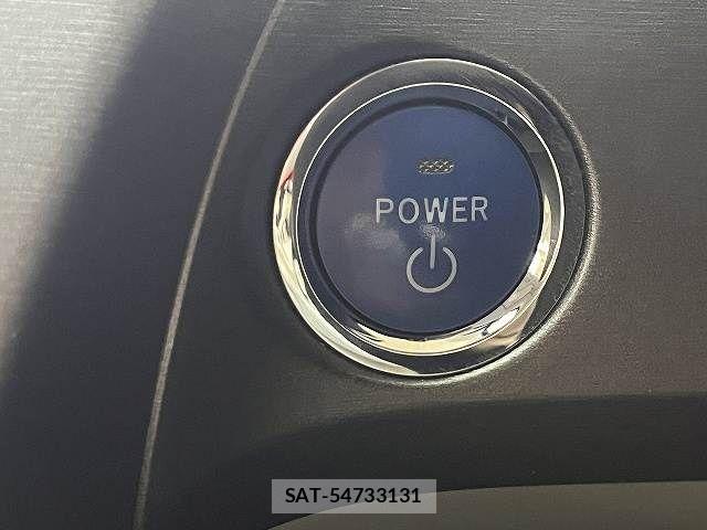 Toyota PRIUS 2013-01 8884198-11