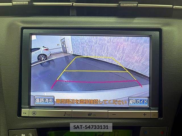 Toyota PRIUS 2013-01 8884198-5