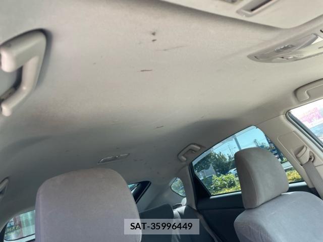 Toyota PRIUS 2010-08 8884215-15