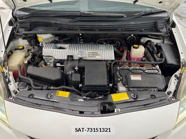 Toyota PRIUS 2013-04 8884201-12