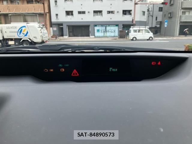 Toyota PRIUS 2006-05 8884211-20