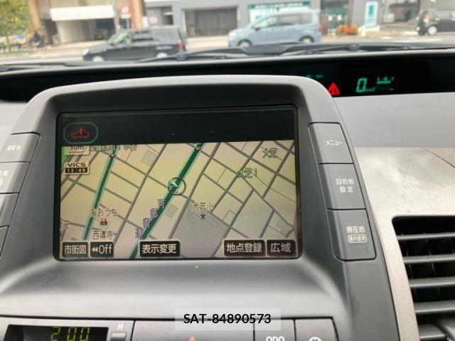 Toyota PRIUS 2006-05 8884211-21