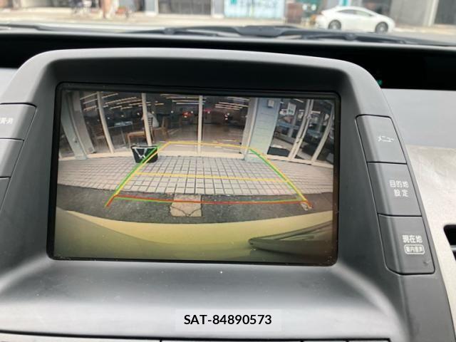 Toyota PRIUS 2006-05 8884211-22