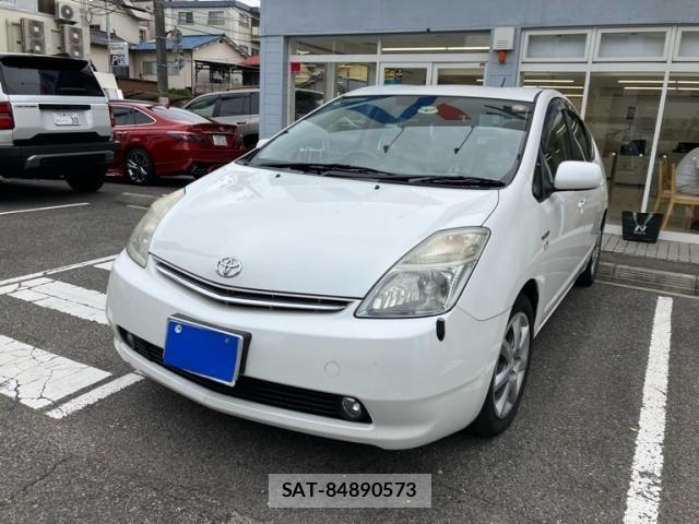 Toyota PRIUS 2006-05 8884211-2