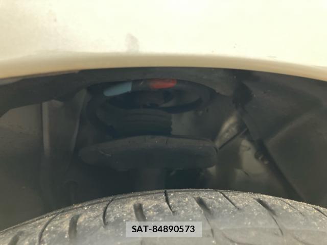 Toyota PRIUS 2006-05 8884211-6