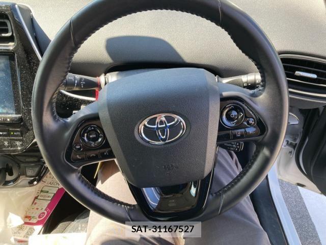 Toyota PRIUS 2020-12 8884190-17
