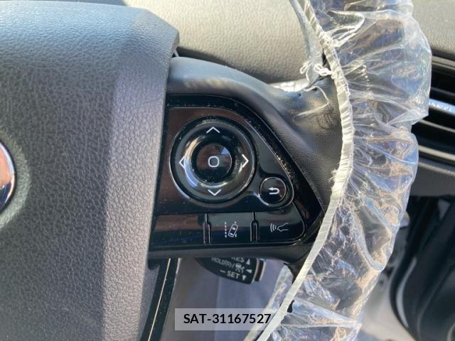 Toyota PRIUS 2020-12 8884190-19