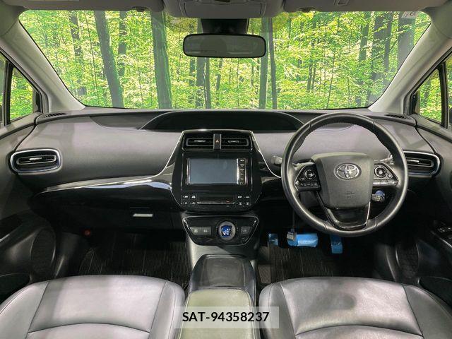 Toyota PRIUS 2020-10 8884188-1