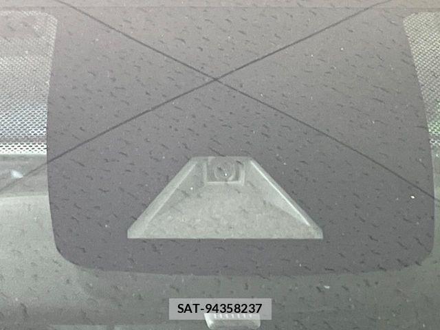 Toyota PRIUS 2020-10 8884188-5