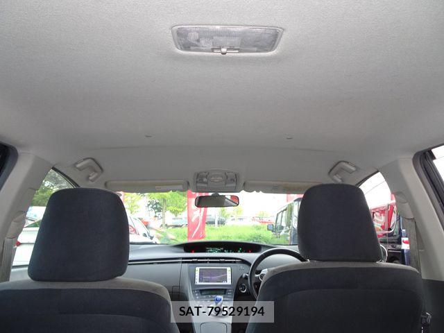 Toyota PRIUS 2011-09 8884212-19