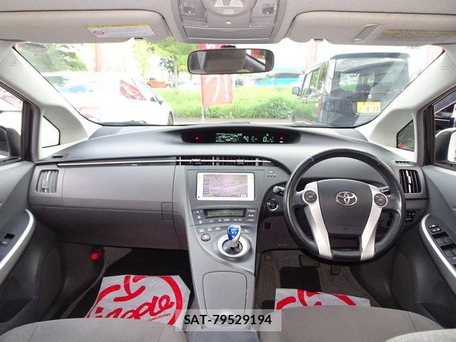 Toyota PRIUS 2011-09 8884212-20