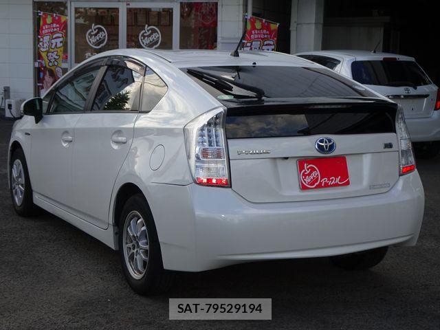 Toyota PRIUS 2011-09 8884212-4