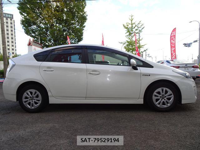 Toyota PRIUS 2011-09 8884212-7