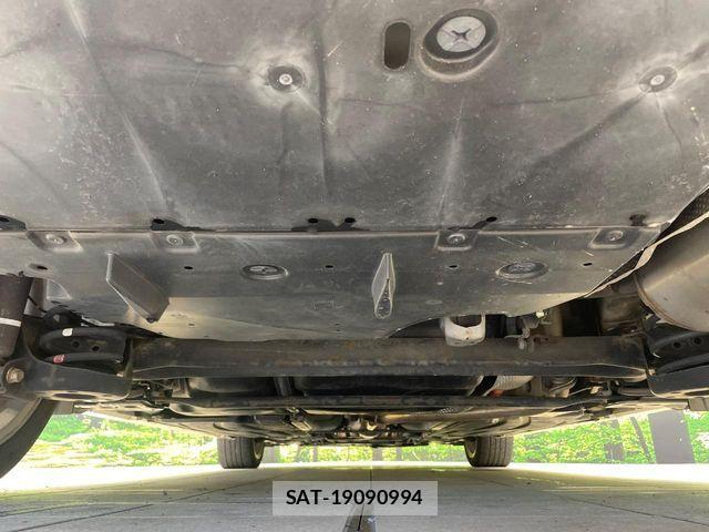 Toyota PRIUS 2011-11 8884203-18