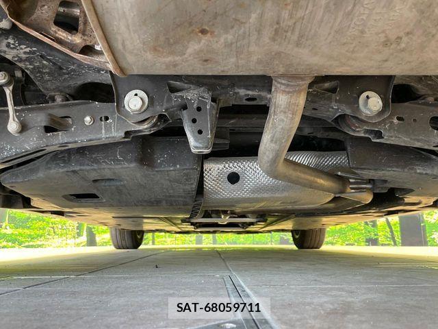Toyota PRIUS 2022-05 8884187-18