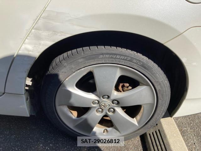 Toyota PRIUS 2012-01 8884207-9