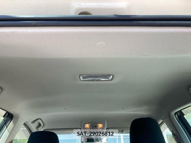 Toyota PRIUS 2012-01 8884207-18