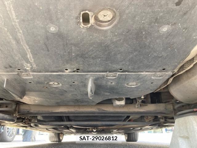 Toyota PRIUS 2012-01 8884207-6